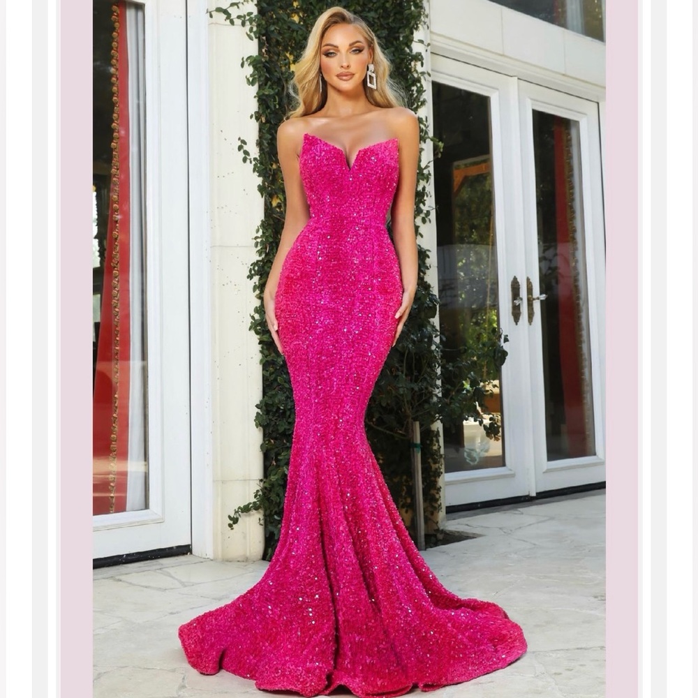 PORTIA AND SCARLETT PS21208 HOT PINK SEQUIN PROM PAGEANT GOWN